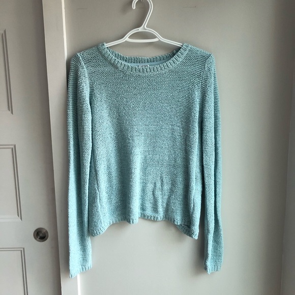 VERO MODA Open Back Pastel Blue Sweater - Picture 2 of 7